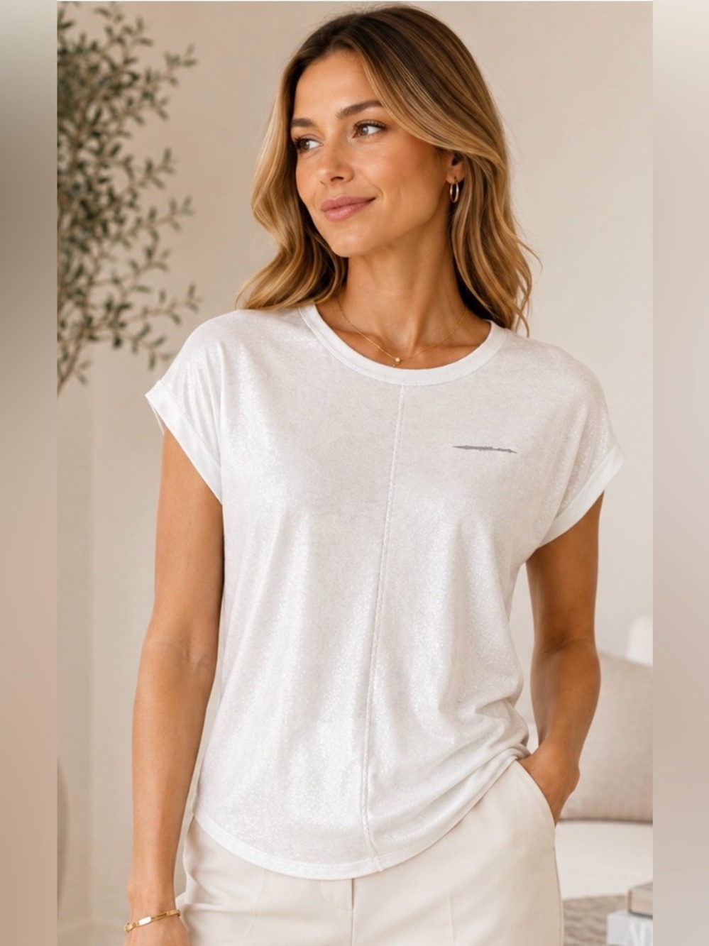 Lightweight Shimmery Off-White Short Sleeve Tee